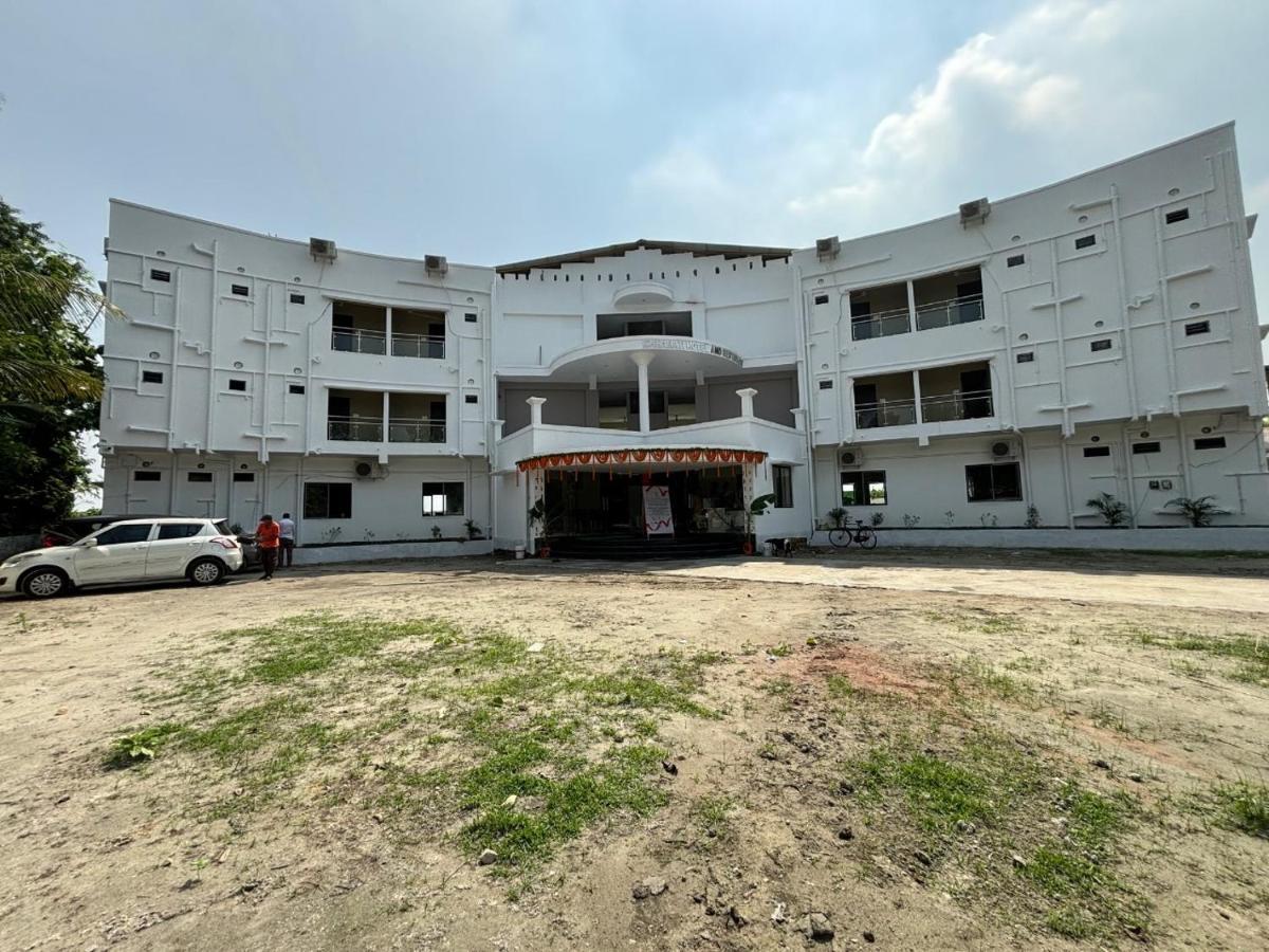Ichhamati Hotel And Restaurant Hasnabad Buitenkant foto