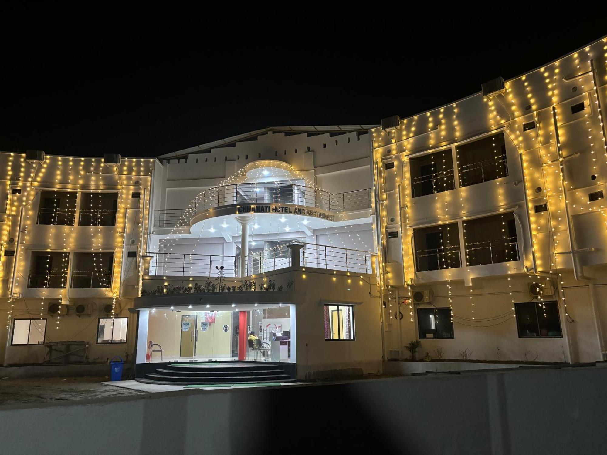 Ichhamati Hotel And Restaurant Hasnabad Buitenkant foto