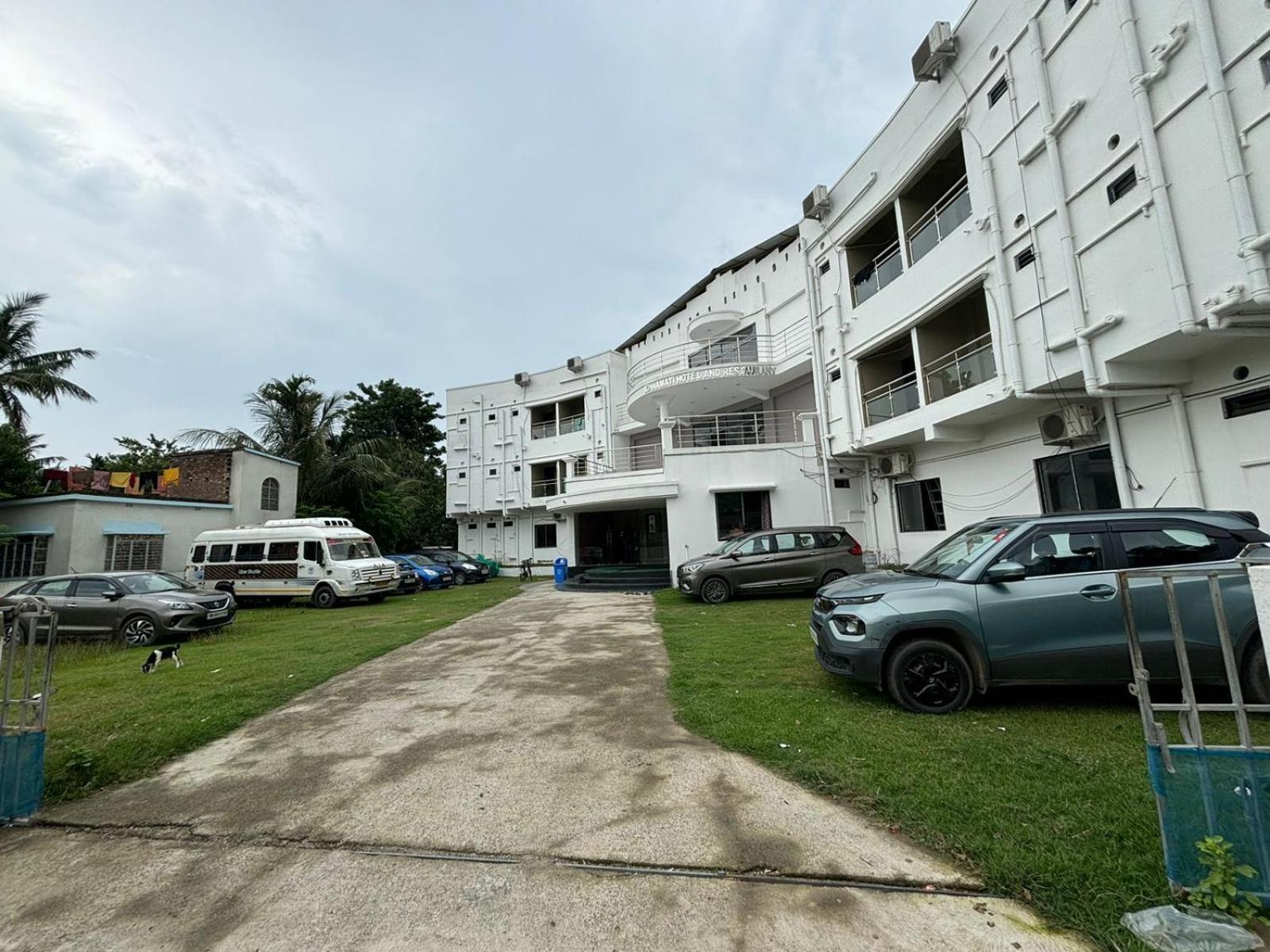 Ichhamati Hotel And Restaurant Hasnabad Buitenkant foto